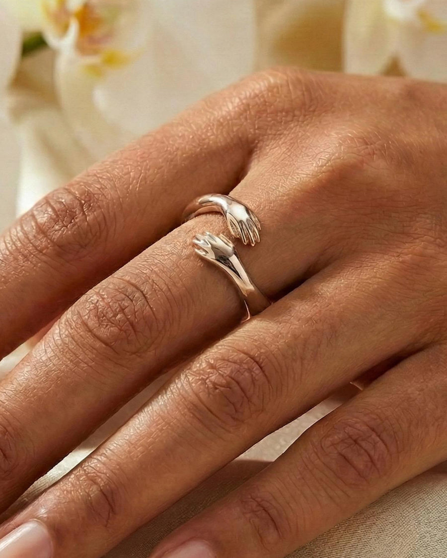 Everlasting Embrace Hug Ring – 925 Sterling Silver