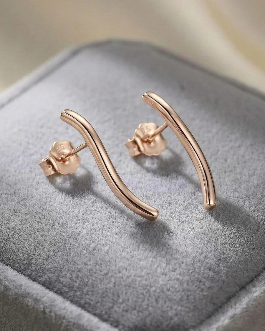 Graceful Tulip Bloom Stud Earrings – 925 Sterling Silver