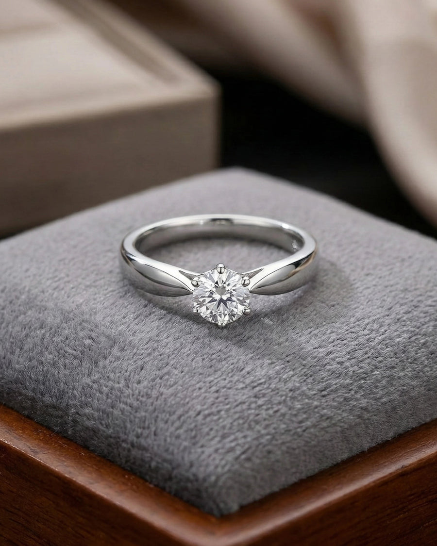 Starlight Solitaire Classic Ring – 925 Sterling Silver
